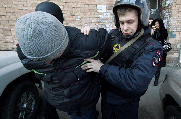 okolo500migrantovzaderzhanyvhodespecoperaciinamoskovskoystroyke