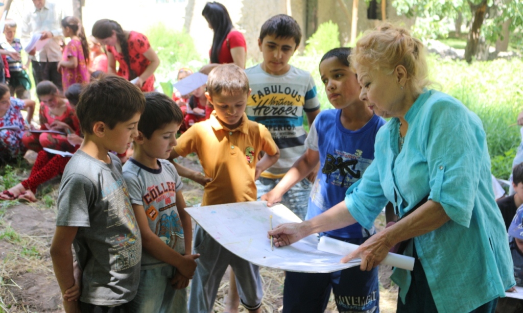 pamirirossiyskayahudozhnica