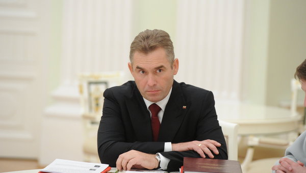 pavelastahovtrebuetproveritgibeltadzhikskogomladencavpeterburge