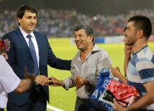 pensionerizvahdatavyigralmersedesnamatchetadzhikistan-iordaniya_0