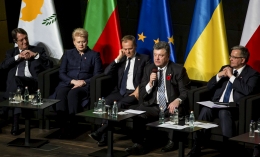 poroshenkopoblagodarilmirovyhliderovzaotkazehatvmoskvu