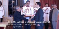 posol_tadzhikistana_i_prezident_indii