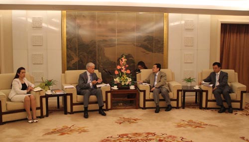 posol_tadzhikistana_v_kitae