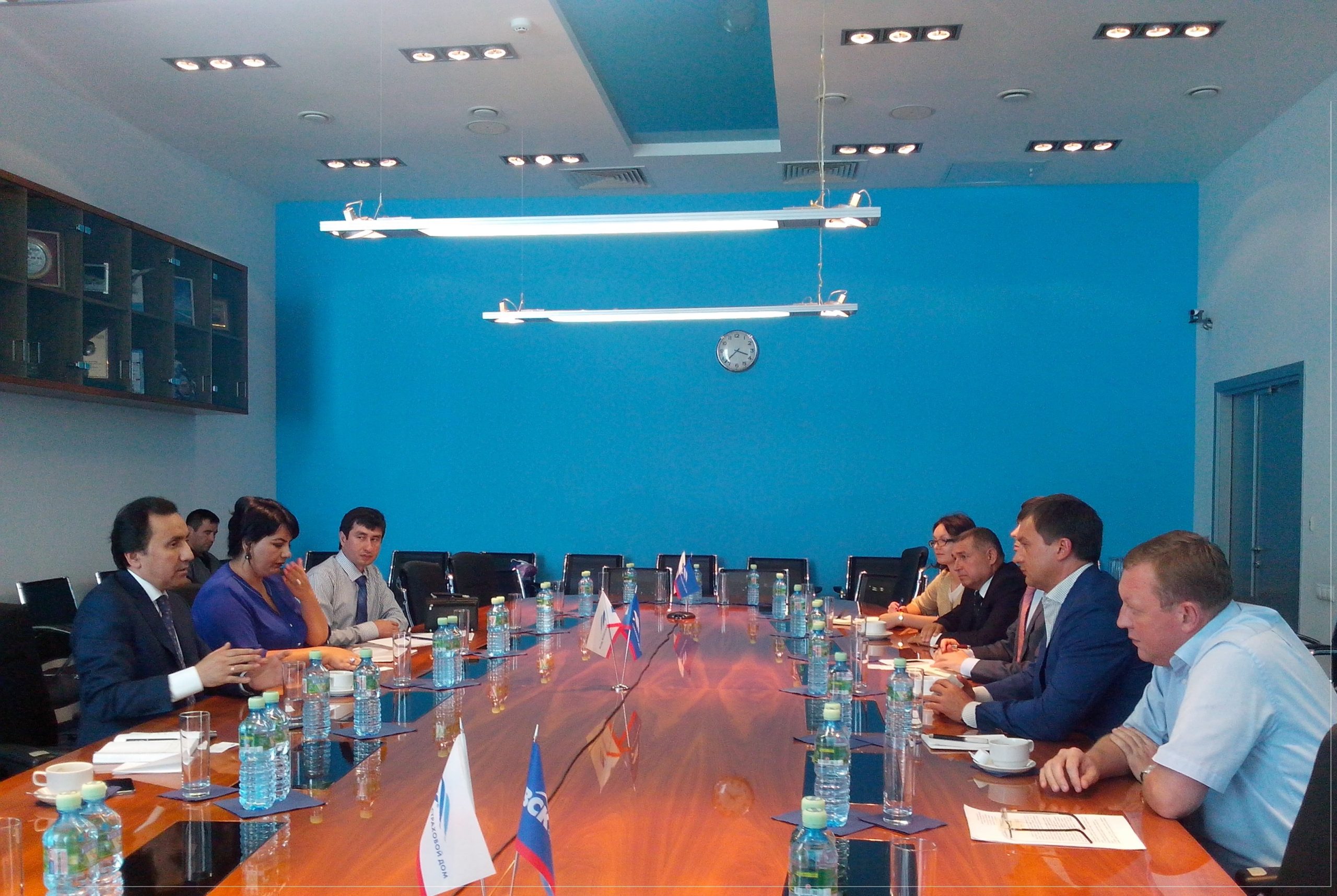 posolrtvrfpomoshchtrudovymmigrantamyavlyaetsyaprioritetnoynasheyzadachey