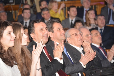 posoltadzhikistanaprinyaluchastievtorzhestvahposluchayu260-letiyamgu11