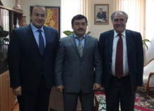 posoltadzhikistanavturcii_0