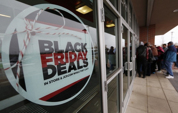 povsemumirustartovalsezonpredrozhdestvenskihrasprodazh