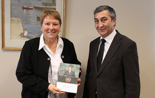 PresidenBook_20_02_2013