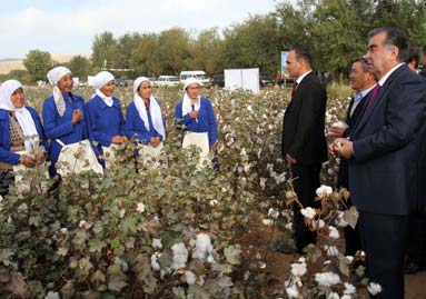 prezident_v_rayone_Nosiri_Husrav