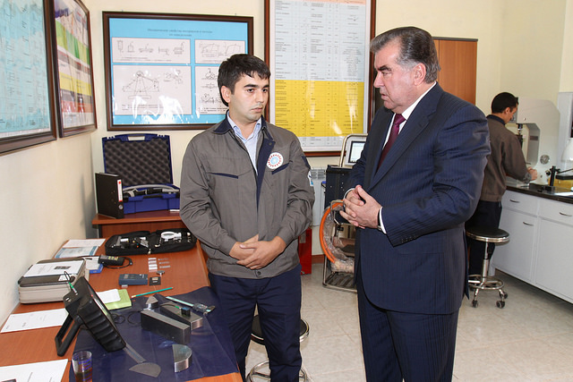 prirogunskoygeszarabotalalaboratoriyadlyakontrolyakachestvastroymaterialovirabot