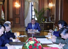 rabocheesoveshchaniyauprezidentarahmona_0