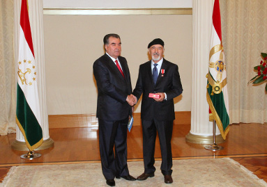 rahmon_i_bozor_sobir