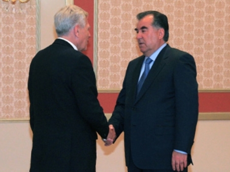 rahmon_i_deputat_germanii