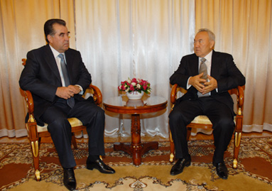 rahmon_i_nazarbaev