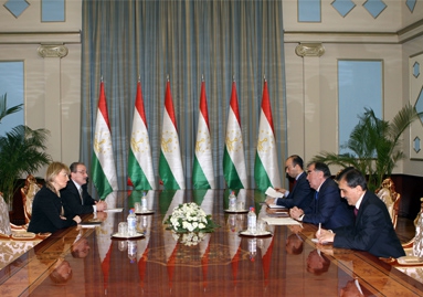 Rahmon_i_Shmidt