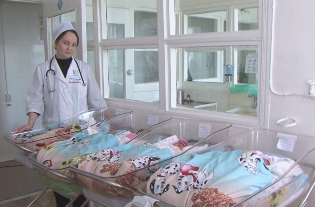 rahmonvydelilkvartirusemevkotoroyrodiloschetverodetey