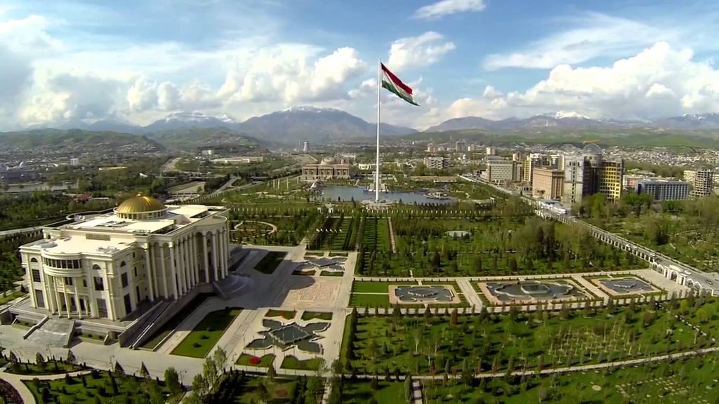 rossiyskayabizneselitaprimetuchastievmezhdunarodnomforumedushanbe-2015
