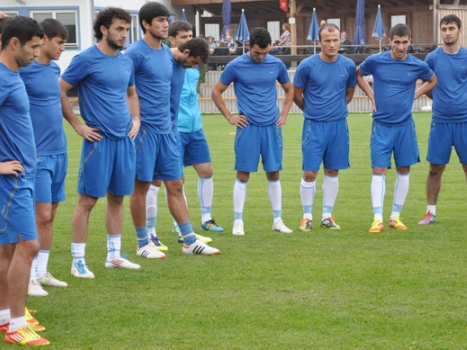 sbornayatadzhikistanapofutbolu_1