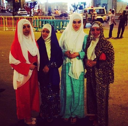 sestryshabnamifarzonasovershilihadzh