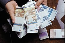 somoniprodolzhaetobescenivatsyapootnosheniyukdollaru