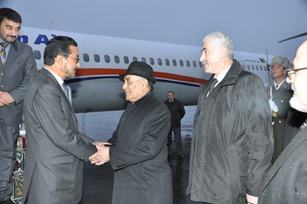 spiker_parlamenta_afganistana_pribyl_v_dushanbe111