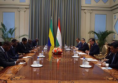 Tadzhikistan_i_Gabon