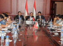 tadzhikistandokoncaetogogodaprisoedinitsyakgaagskoykonvenciiobapostile_0