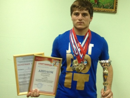 tadzhikistaneczanyalpervoemestovrusskoynacionalnoyborbe