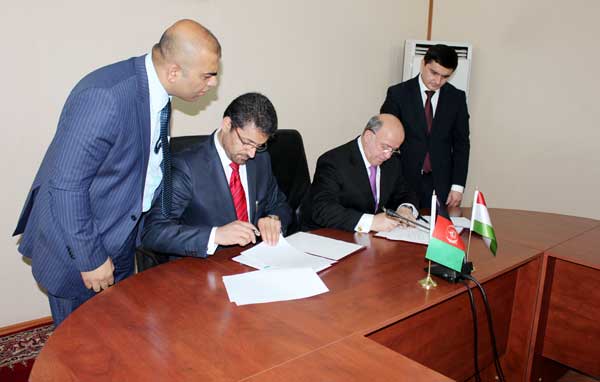 tadzhikistaniafganistandogovorilisukreplyatsotrudnichestvovtamozhennoysfere