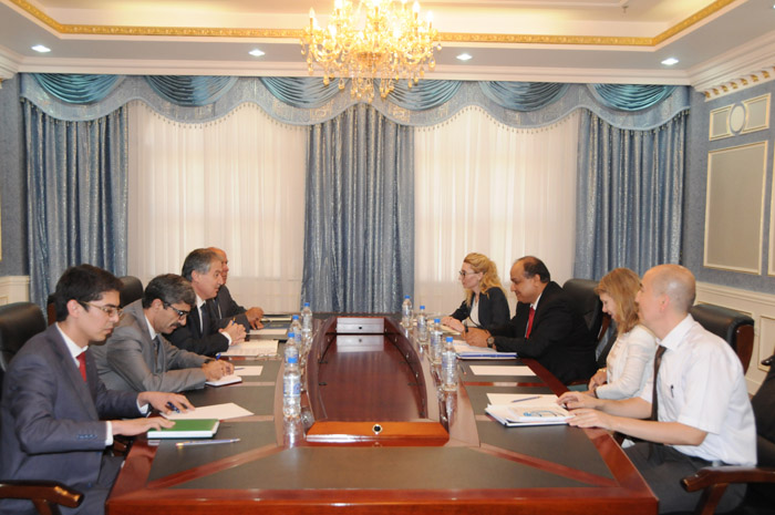 tadzhikistanivsemirnyybankobsudilihodrealizaciisovmestnyhproektov