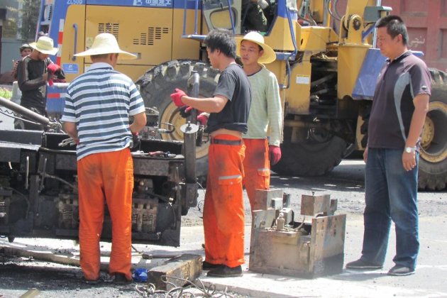 tadzhikistanomv2015goduvydanorazreshenienarabotubolee102tysinostrancam