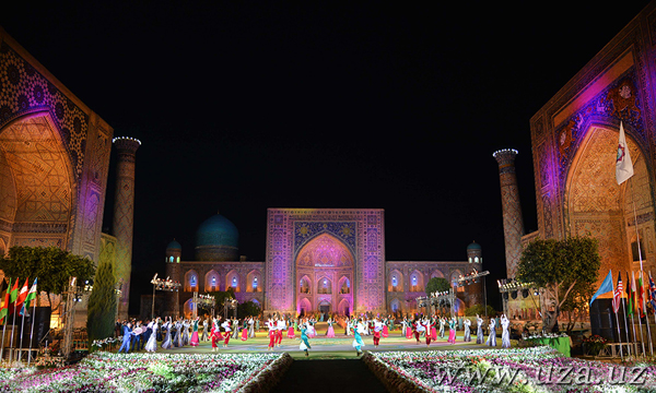 tadzhikistanprinimaetuchastievfestivalevostochnyhpesen