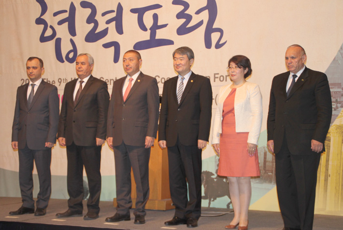 Tadzhikskaya_delegaciya_prinyala_uchastie_v_Forume_sotrudnichestva_Respublika_Koreya_-_Centralnaya_Aziya
