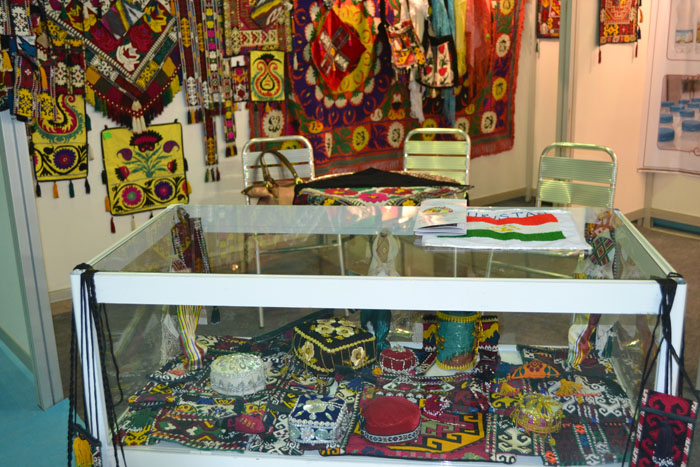 tadzhikskayaprodukciyabylapredstavlenanamezhdunarodnoyvystavkevstambule