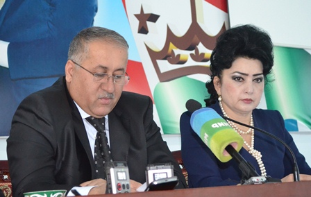 tadzhikskiemedikinachalilecheniemezhpozvonochnoygryzhiputemendoneyrohirurgii