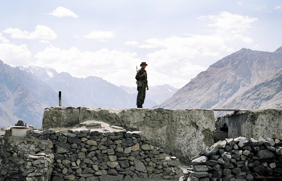 tadzhikskiepogranichnikipopalivplentalibam