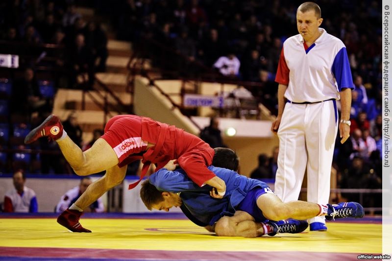 tadzhikskiesambistyotbylivkazahstanpoluchitavtomobilitoyotaprado