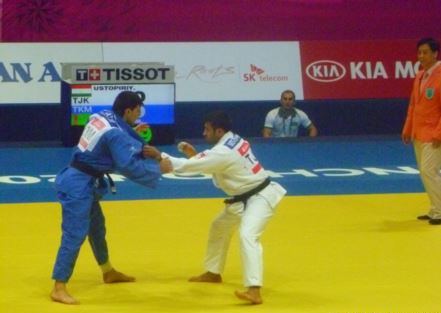 tadzhikskiesportsmenynaaziatskihigrahvseeshcheostayutsyabezmedaley