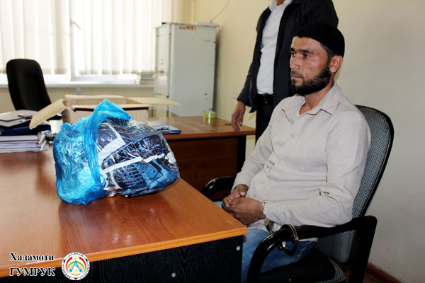 tadzhikskietamozhennikipredotvratilinezakonnyyoborotokolo10kgopiuma