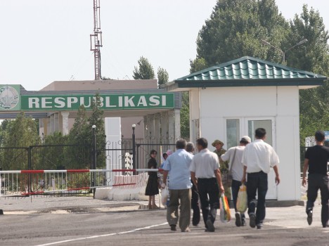 tadzhiksko-uzbekskayagranica