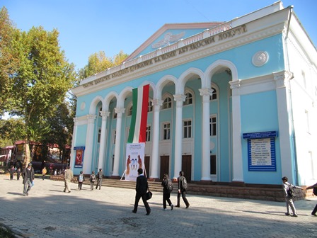 teatrlohuti_2