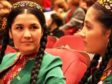 turkmenskiestudenty_1
