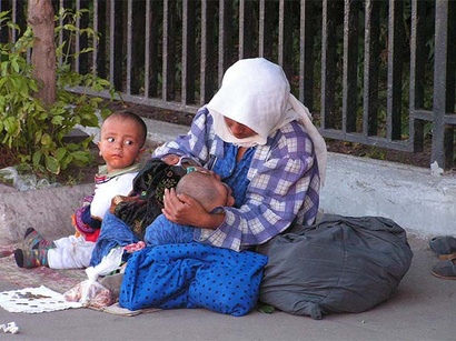 urovenbednostivtadzhikistanev2015goduplaniruetsyasnizitdo30