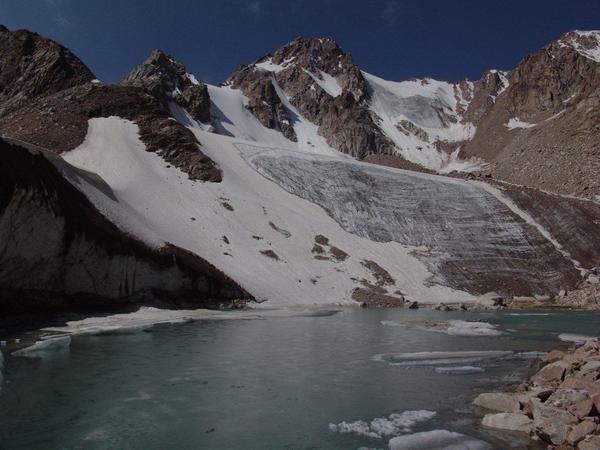 vdushanbeobsudyatregionalnyevodnyeproblemy