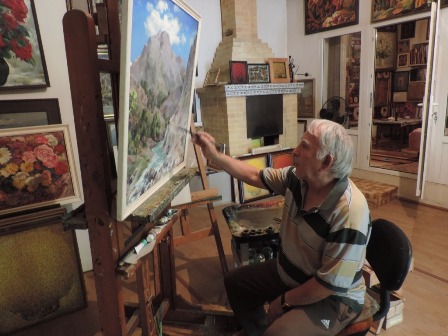 vdushanbesmostoitsyavystavkakartinisufasangova