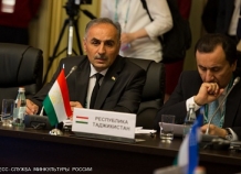 vmoskveyaroslavleikaliningradebudutprohoditdnikulturytadzhikistana_0