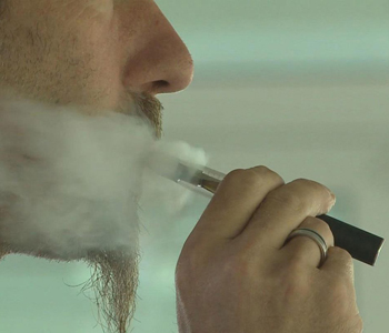 vozelektronnyesigaretysoderzhatkancerogennyeveshchestva