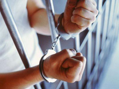 vshuroabademolodyelyudiizbilidosmertisvoegosverstnika