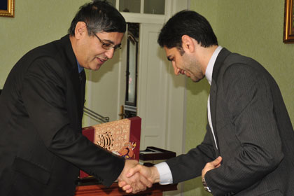 vstrecharektorasahmadvandom