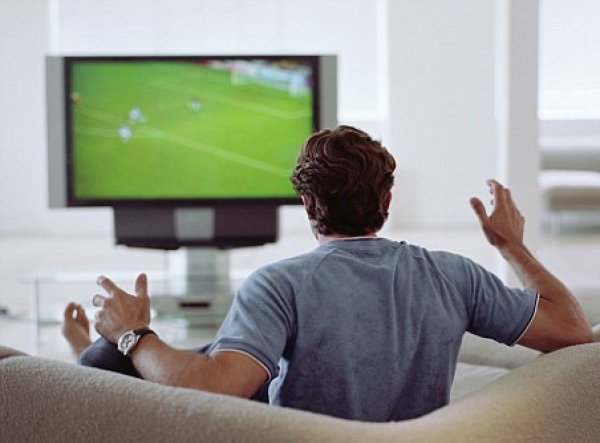 vtadzhikistanekazhdyyfutbolnyymatchsmotryat800tyschelovektolkopoodnomutelekanalu